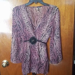 B Street Animal print blouse